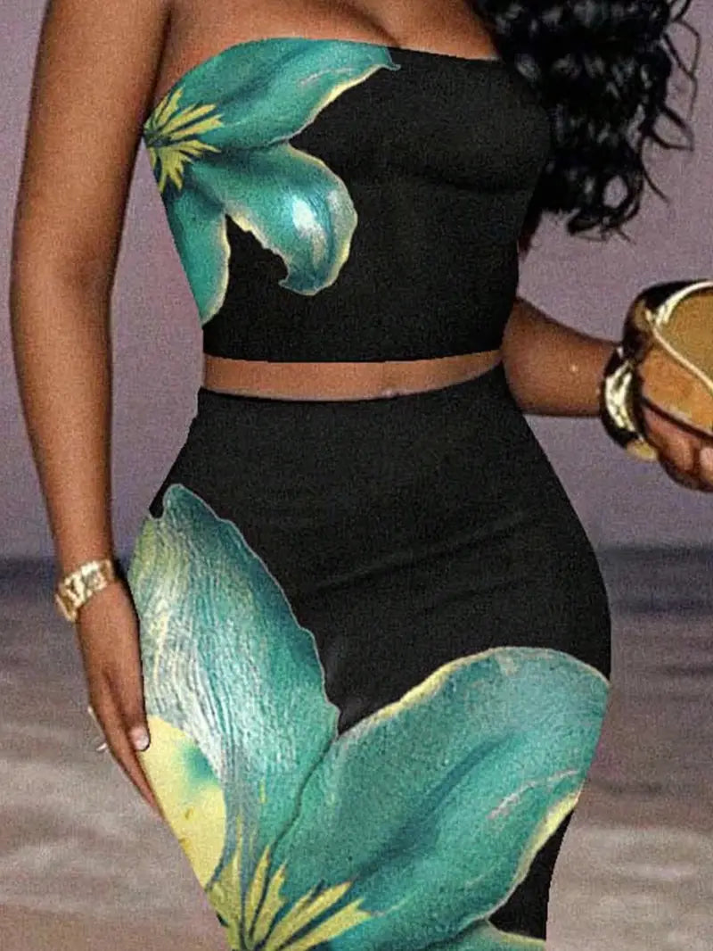 Elegant 2pcs Set for Women Strapless Floral Two-Piece Set - Floral Print, One Shoulder, Perfect for Beach Outings